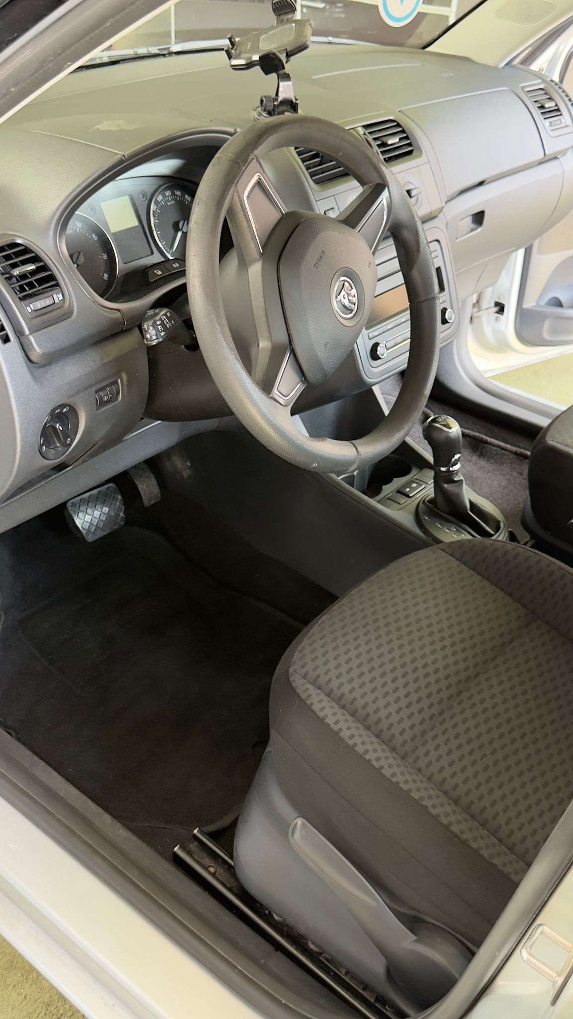 Afgewerkt interieur na reiniging